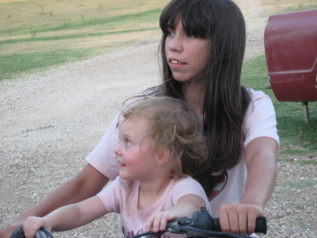 617x456 pixels (98K)